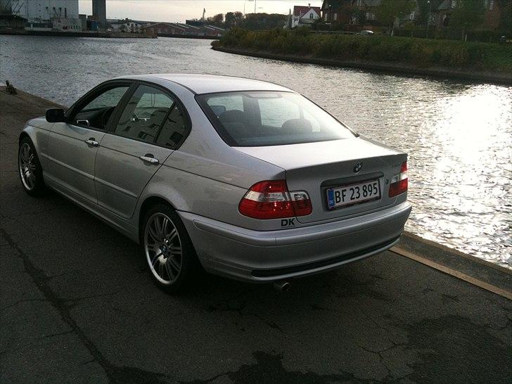 BMW 318i,  E46 T**SOLGT** billede 9