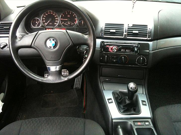BMW 318i,  E46 T**SOLGT** billede 16