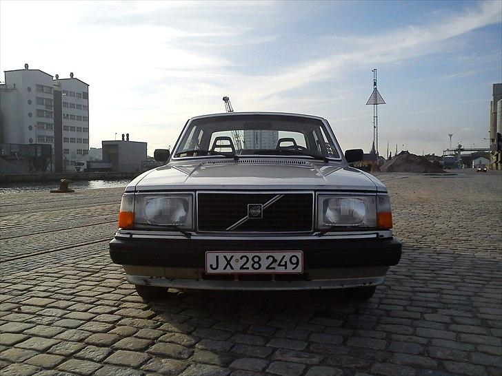 Volvo 240 2,1 billede 2