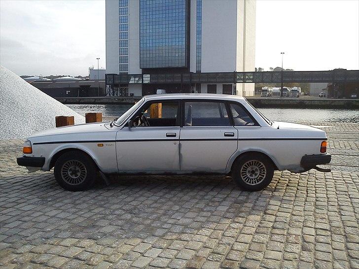 Volvo 240 2,1 billede 8