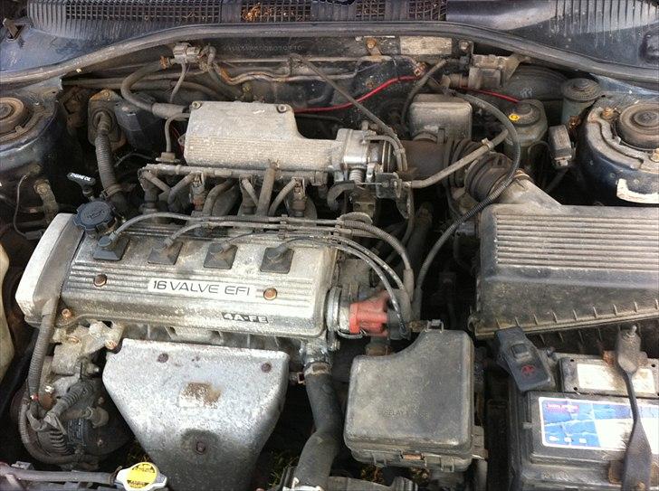 Toyota  carina e SOLGT billede 12