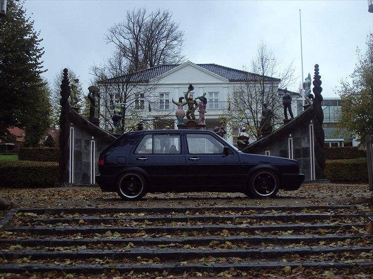 VW Golf // solgt billede 1