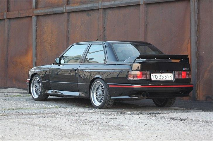 BMW M3 E30 CARBON (SOLGT) billede 11