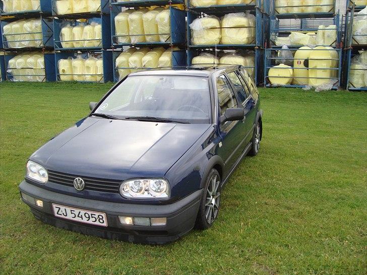 VW Golf 1.9 TD stc solgt billede 2