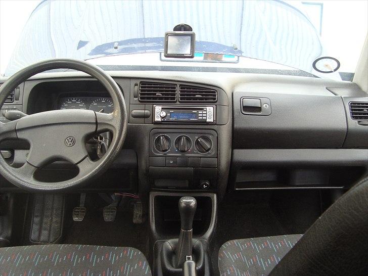 VW Golf 1.9 TD stc solgt billede 12