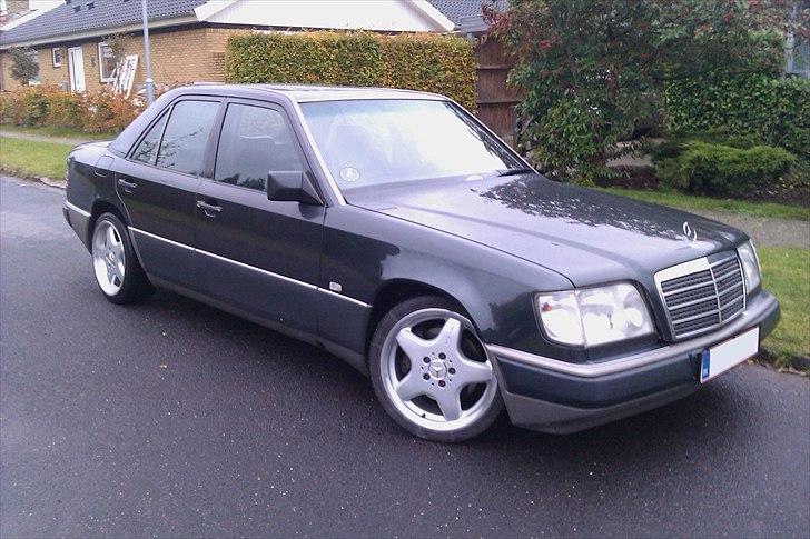 Mercedes Benz E300 24V xXSOLGTXx billede 1