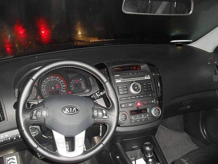 Kia Ceed 1,6 CRDi SW Sport billede 9