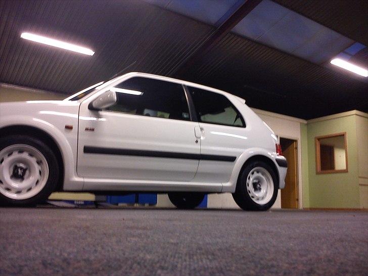 Peugeot 106 GTI / S16 *Solgt* billede 18
