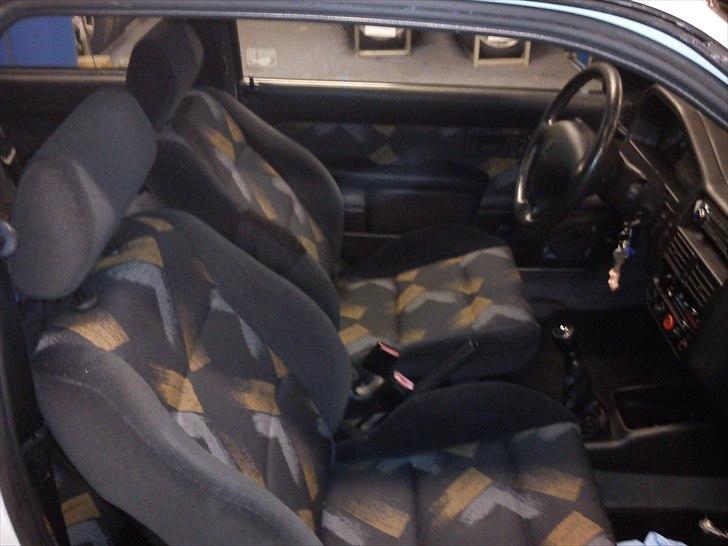 Peugeot 106 GTI / S16 *Solgt* billede 20