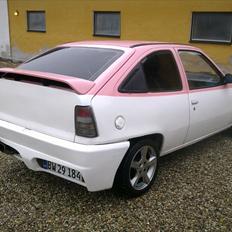 Opel kadett e 
