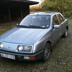Ford sierra 2,3 v6 ghia