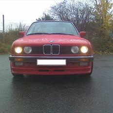 BMW e30 325 e