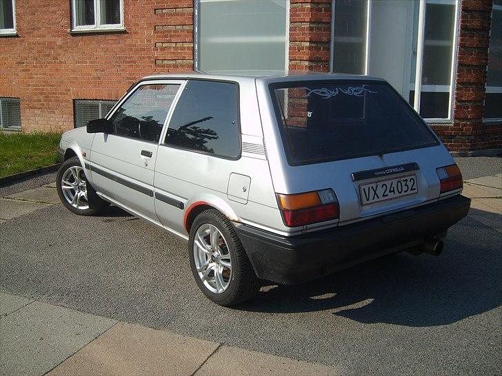 Toyota corolla billede 2