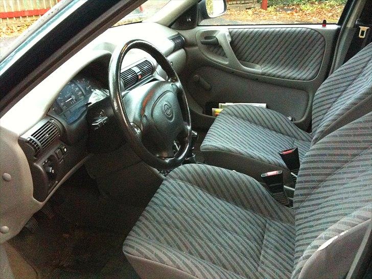 Opel Astra 1.6i SOLGT! billede 4