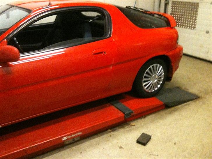 Mazda MX3 - .. Og på kom de kedelige stål fælge :( billede 13