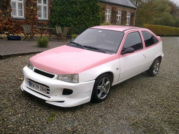 Opel kadett e  billede 1