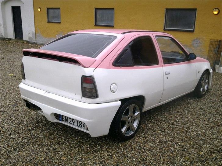 Opel kadett e  billede 3