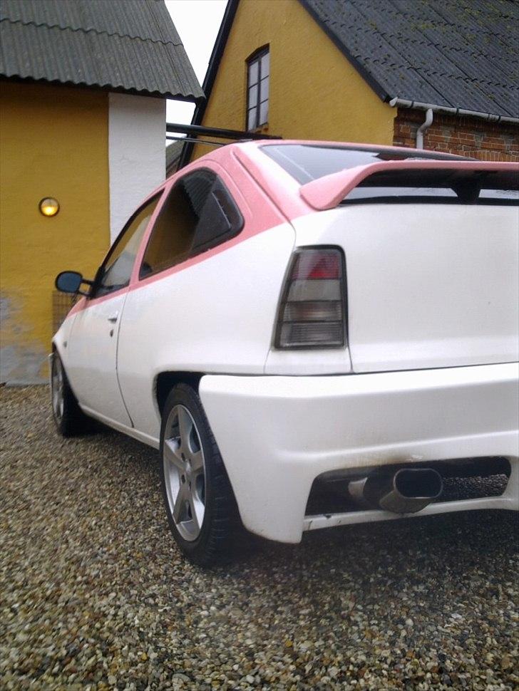 Opel kadett e  billede 4