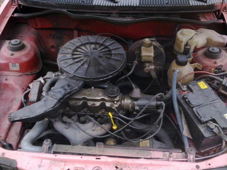 Opel kadett e  billede 8