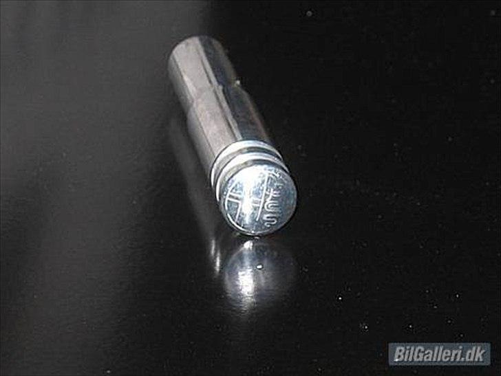 Alfa Romeo 156 ( SOLGT) - Novitec Alu-låsepind billede 17