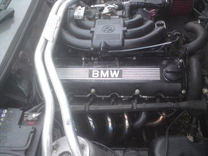 BMW E30 320i Solgt billede 5