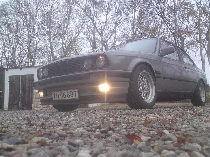 BMW E30 320i Solgt billede 11