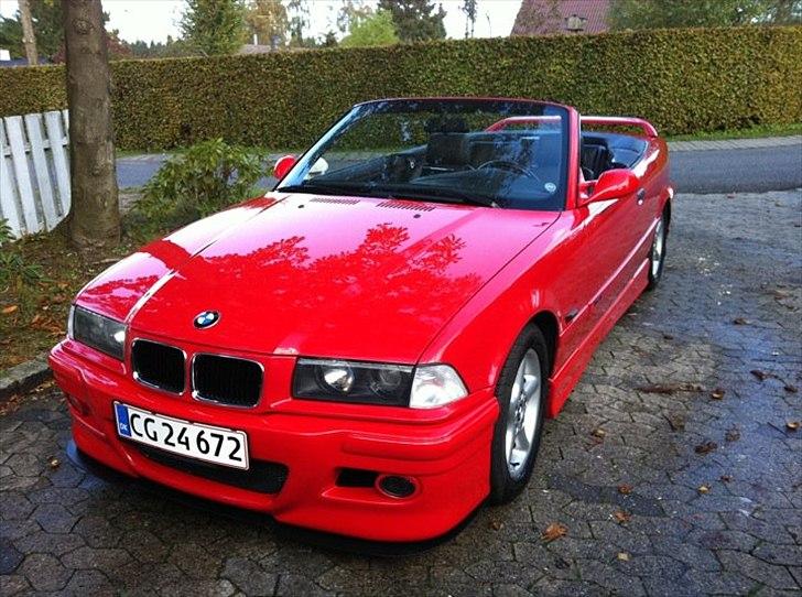 BMW 318i cabriolet billede 2