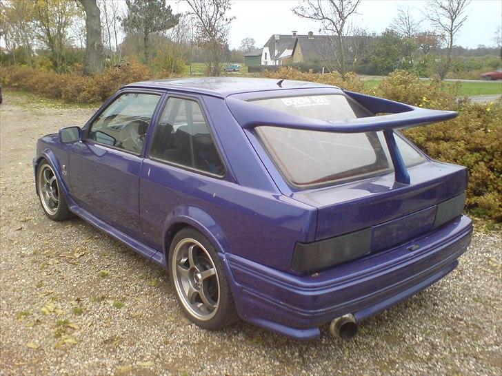 Ford Escort RS Turbo billede 2