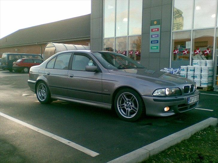 BMW 528iA(byttet) billede 4