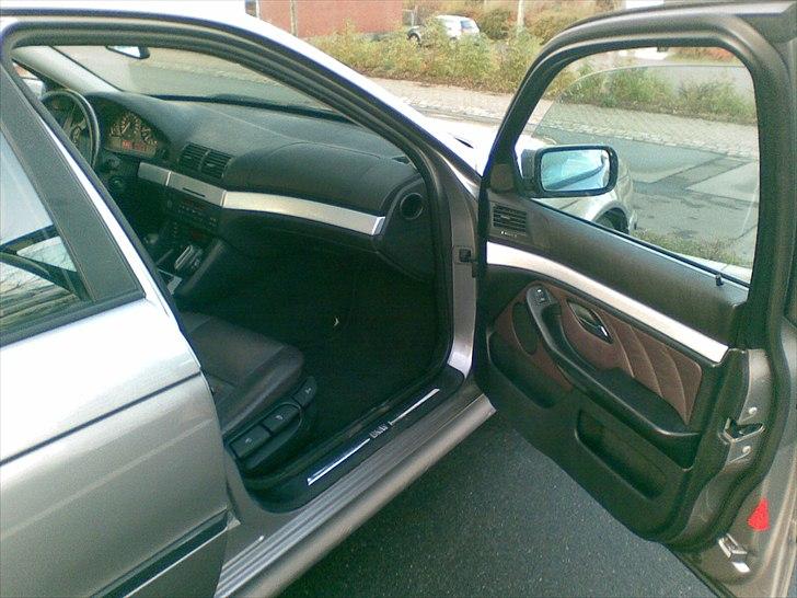 BMW 528iA(byttet) billede 6