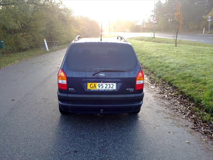 Opel Zafira A 2,0 16v DI Solgt billede 5