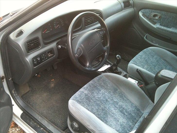 Kia Clarus billede 5