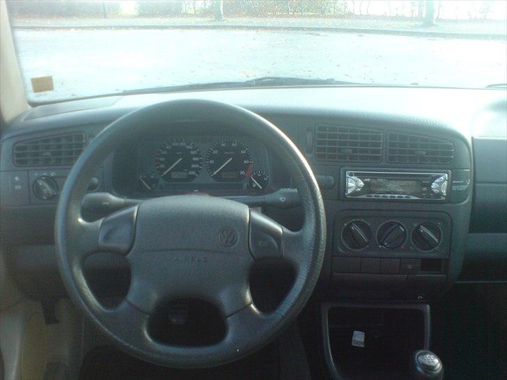 VW golf MkIII 1,8 billede 11