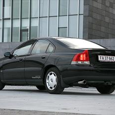 Volvo S60 2,4