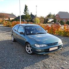 Toyota Corolla E10 1.3 *væk for carina*