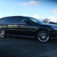 Opel Vectra C. OPC LINE