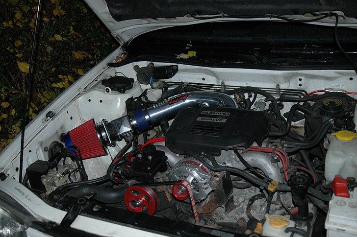 Subaru Legacy 2.2 GX 4x4 - Cosmo Racing filter og lidt af perrin hjulet billede 17