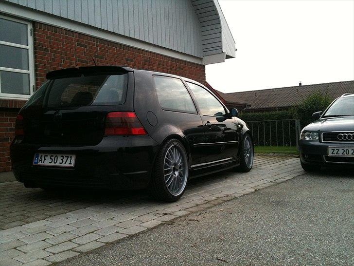 VW Golf 4 GTI - SOLGT billede 1