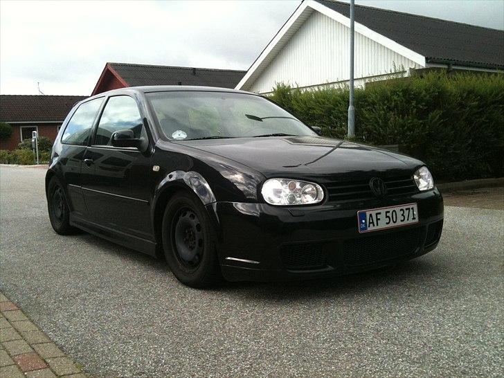 VW Golf 4 GTI - SOLGT billede 2