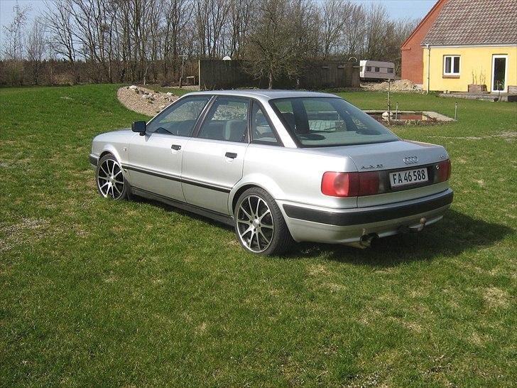 Audi 80 2,0 E billede 3