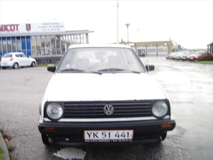 VW Golf II 1,6 cl solgt / by billede 1