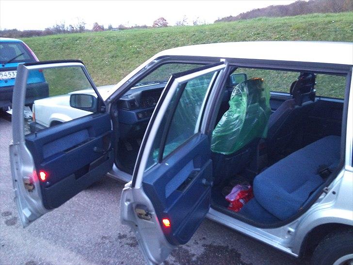 Volvo 740 GL billede 9