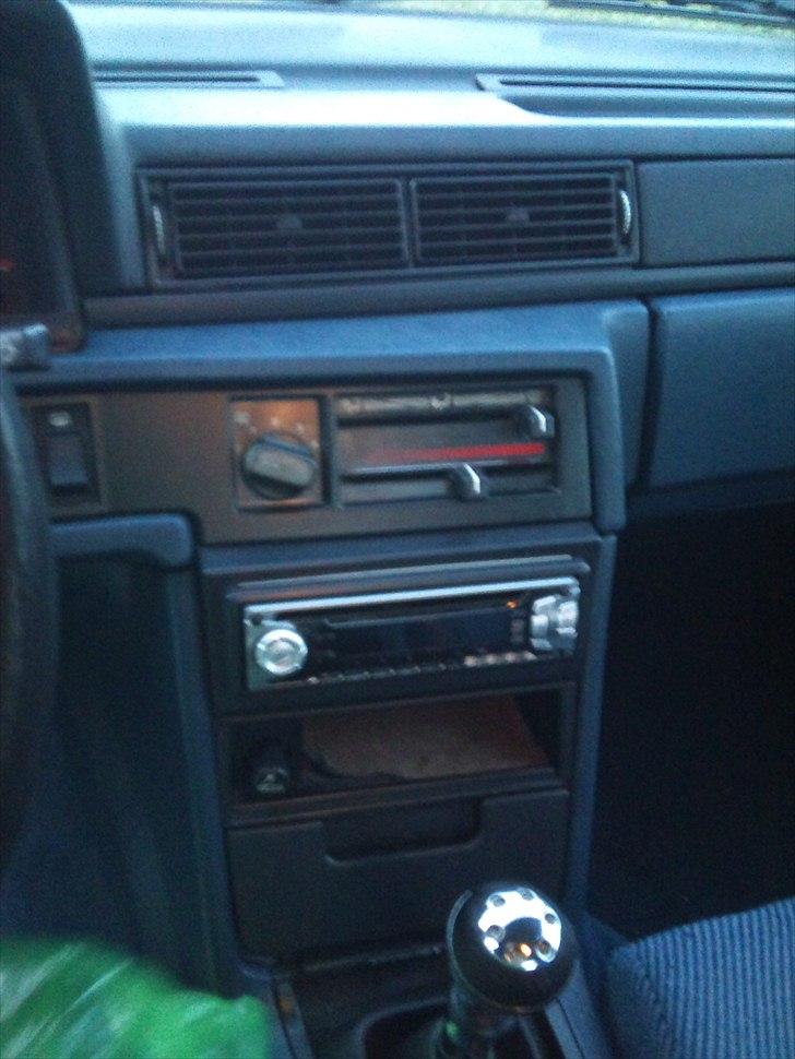 Volvo 740 GL billede 16