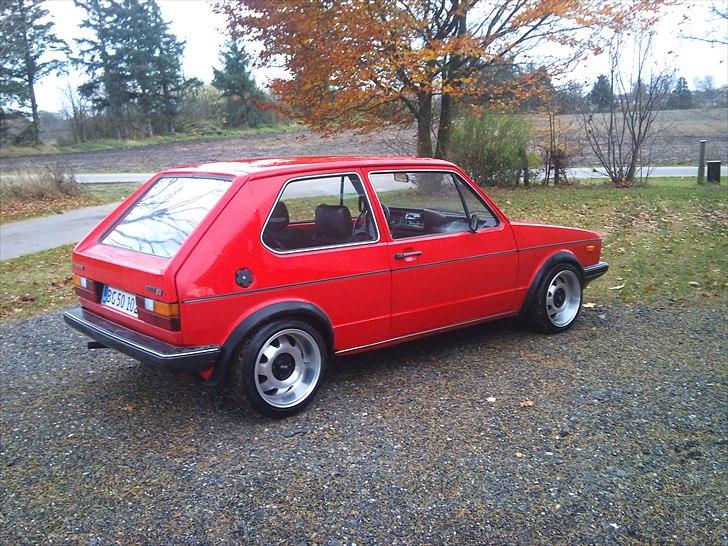 VW Golf 1    -// SOLGT \\- billede 2