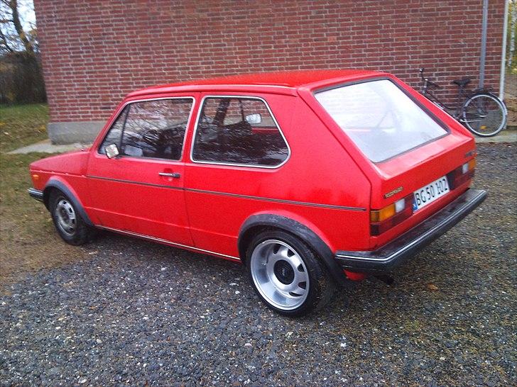 VW Golf 1    -// SOLGT \\- billede 4