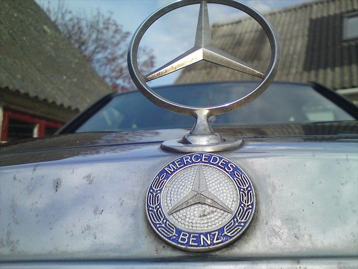 Mercedes Benz 190E 2,0 skadet. billede 7