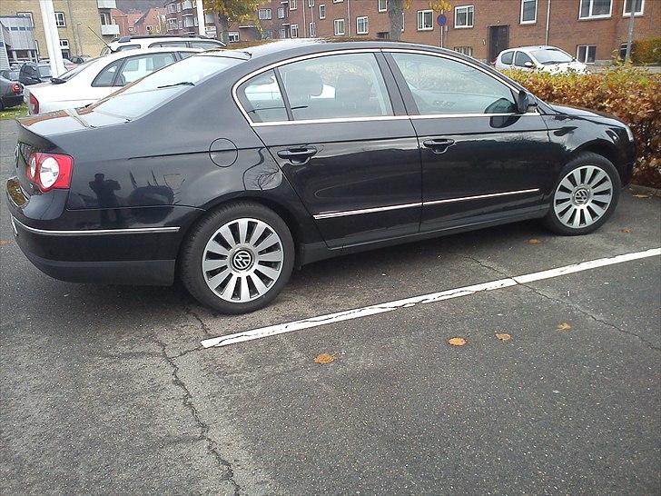 VW Passat 3C - Black Rose billede 5
