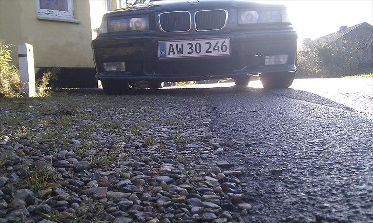 BMW 325i   solgt  billede 3
