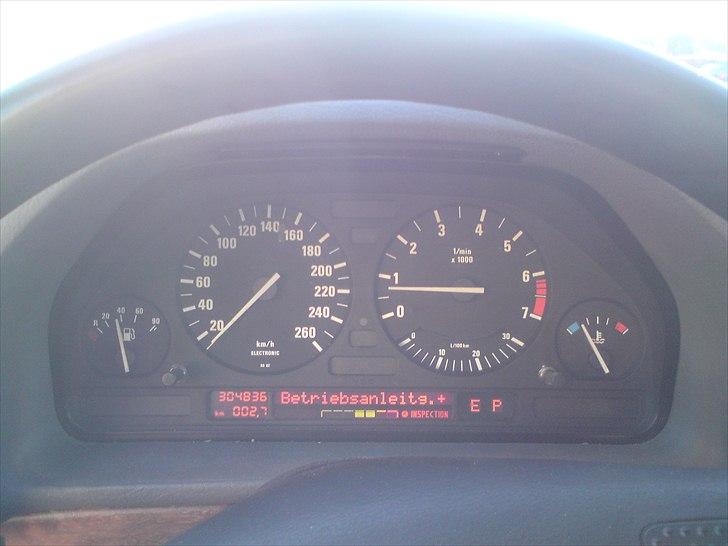 BMW 730i E32 3,0 "SOLGT" billede 10