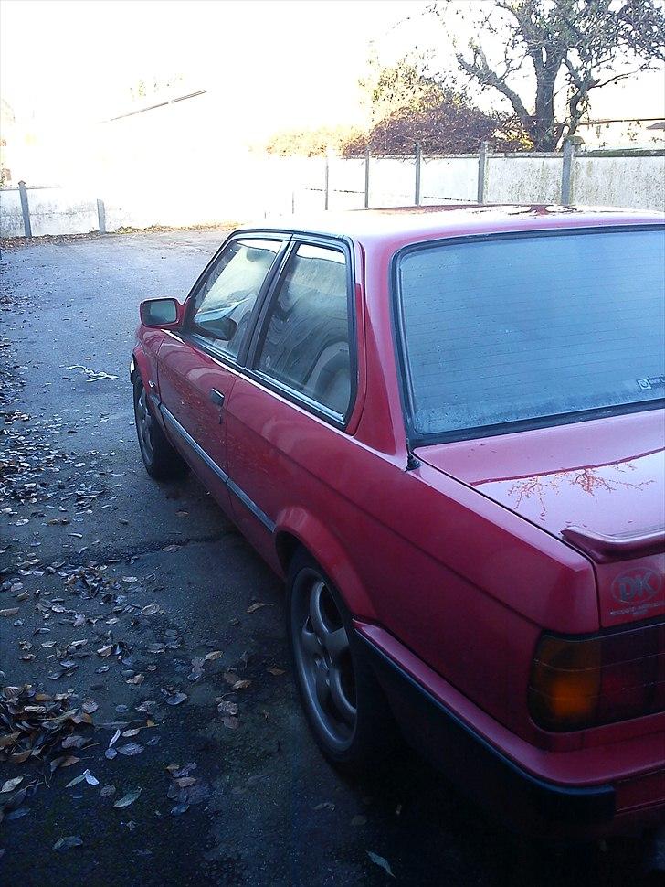 BMW 318 is billede 5